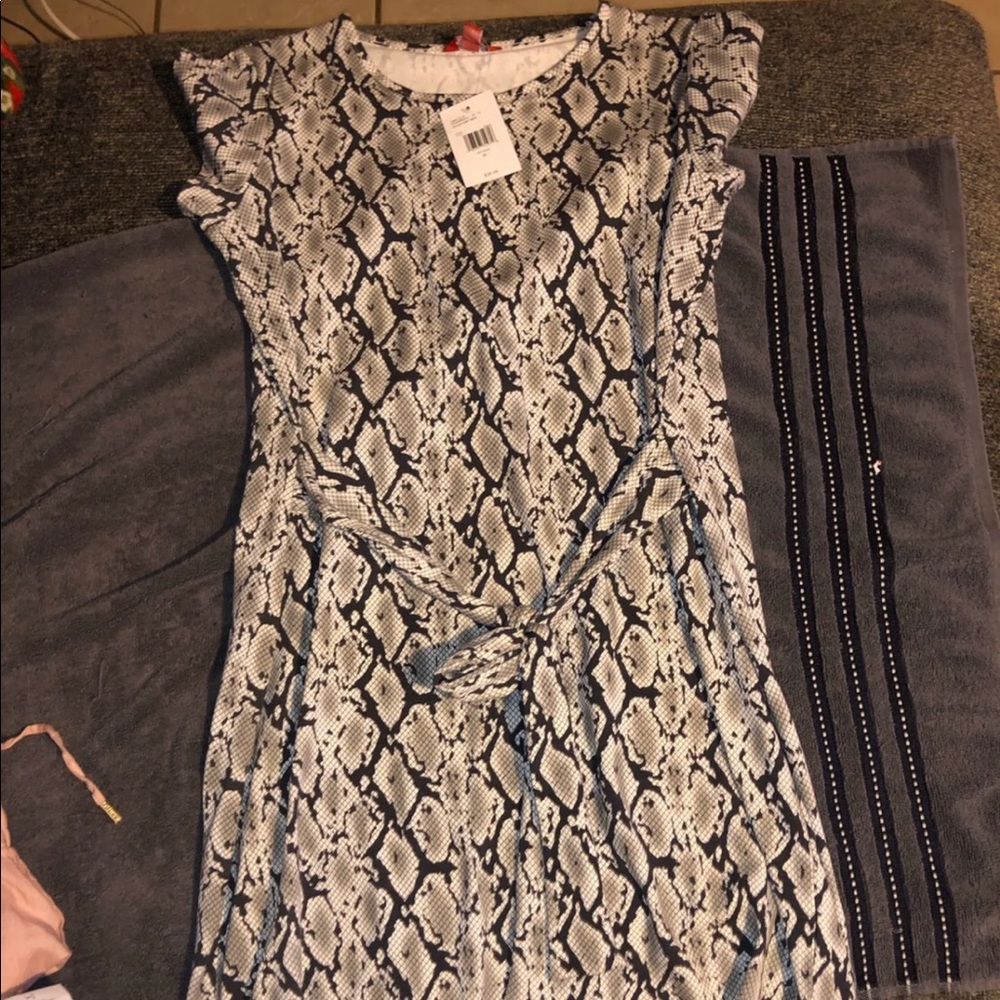Women’s Guess Snake print dress